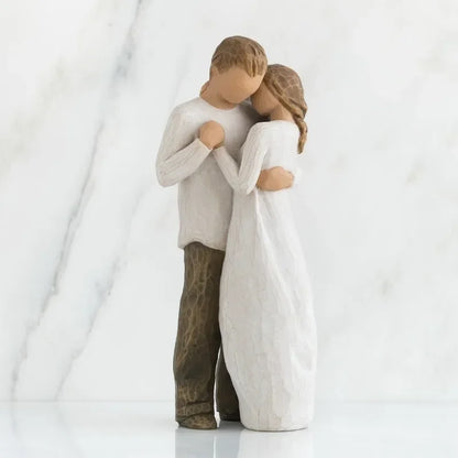 Figure Resin Sculptures Family Ornament